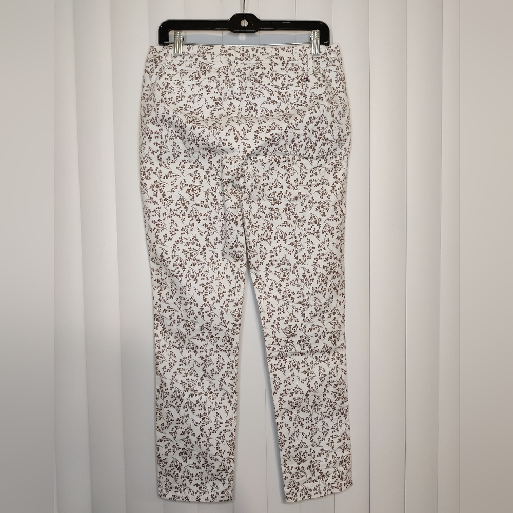 Tommy Hilfiger White Pants With Brown Floral Woman's Size 6 - Picture 2 of 3